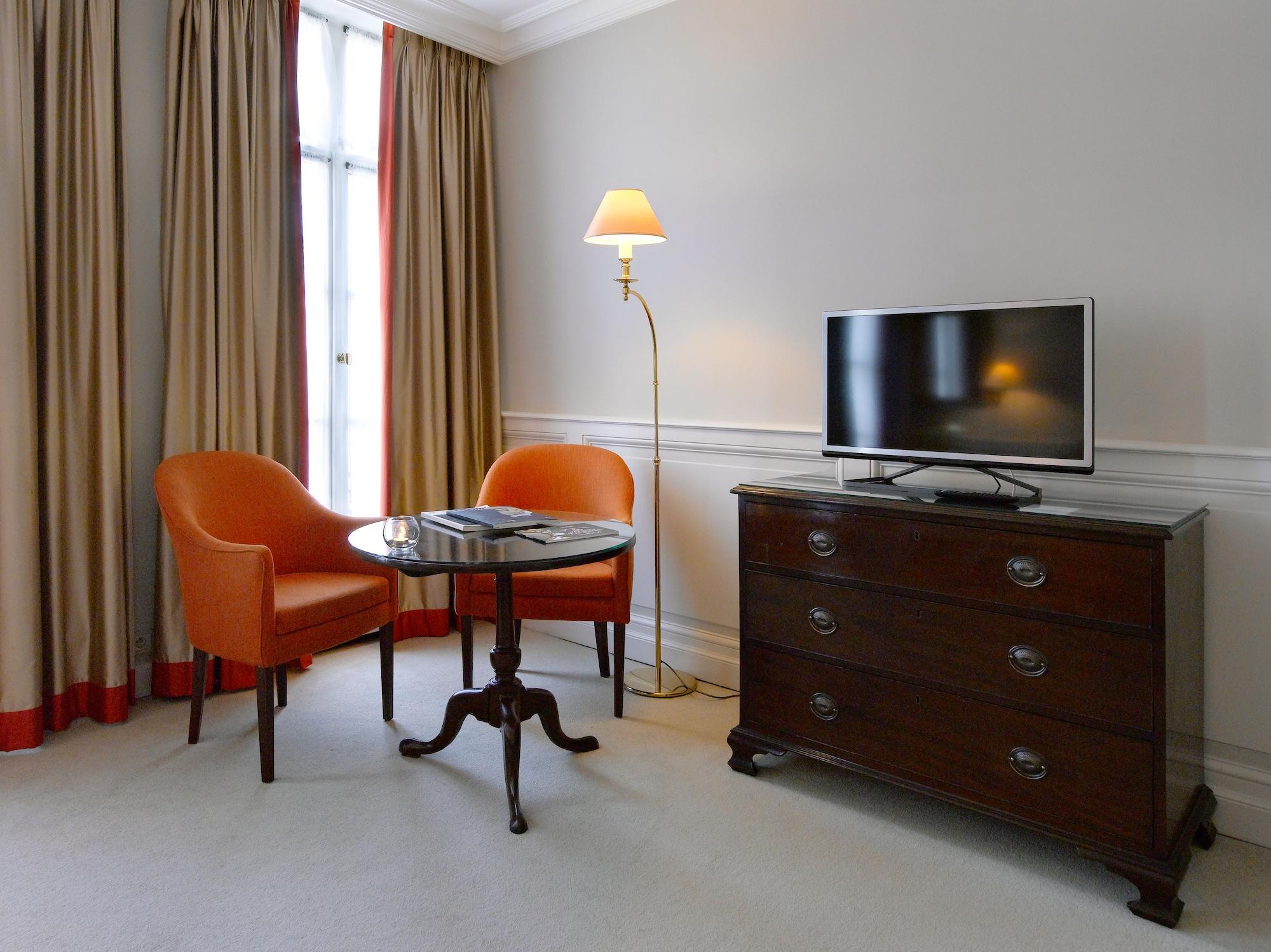 Damier Hotel